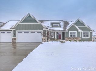 5920 Cory Point Ct, Hudsonville, MI 49426