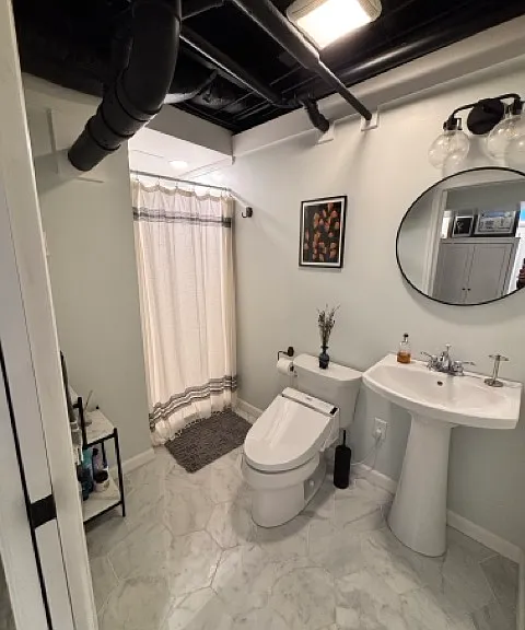 Bathroom #2 Ensuite Master Bedroom