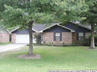 2426 Sherry St, Denham Springs, LA 70726