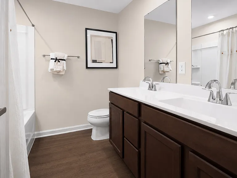 2040 Lewis Creek Cir NE — Photo 7