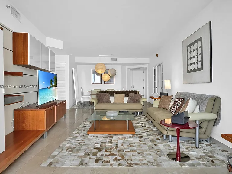 808 Brickell Key Dr #2506 — Photo 5