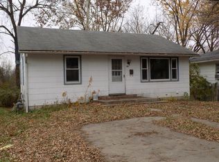 513 W Heidel St, Carrollton, MO 64633
