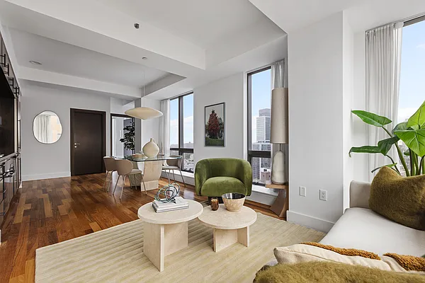 Sold by Compass | media 9