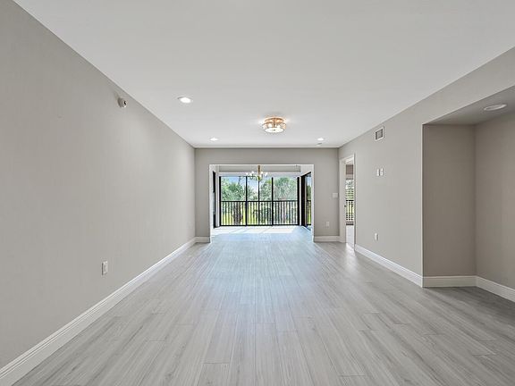 4th image of 5940 Via Lugano APT 303