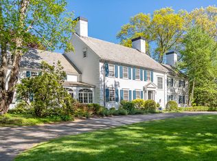 435 N Main St, Stonington, CT 06378