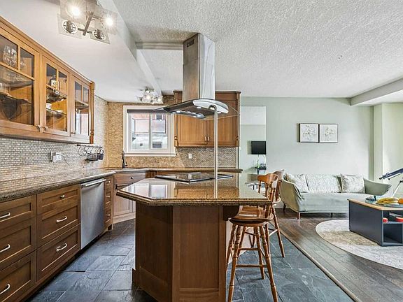 4th image of 1915 E 26th St SW #103