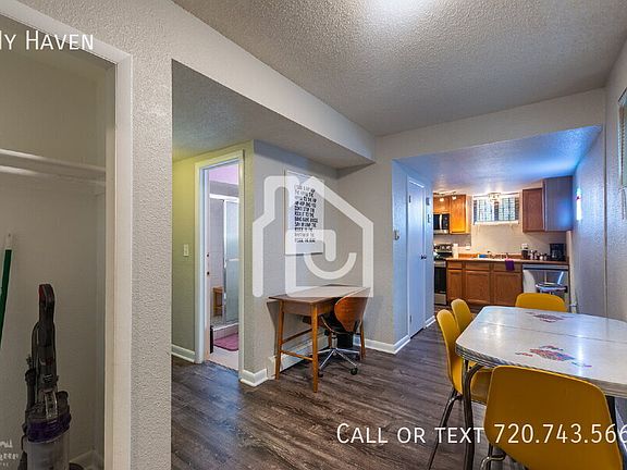 4th image of 1579 W Maple Ave #2