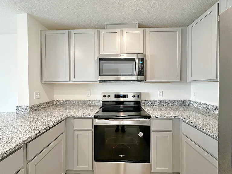 672 Moscato Dr — Photo 6