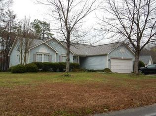 3420 Pondridge Ct, Charlotte, NC 28269