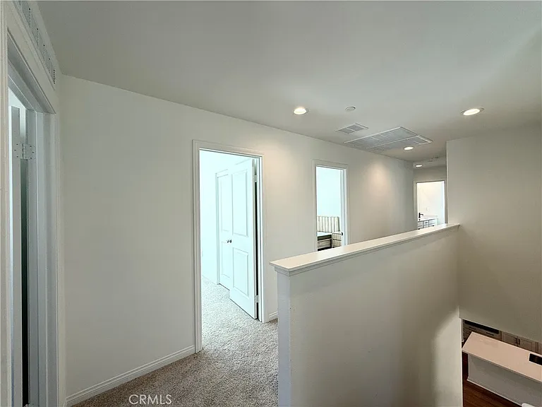 21696 Thomas Ct — Photo 12