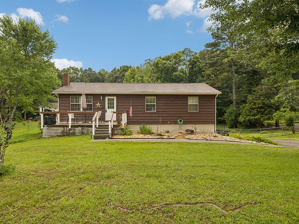 1st image of 370 Homestead Cir NE
