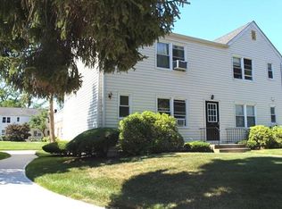 22 Tappan Landing Rd APT 22D, Tarrytown, NY 10591