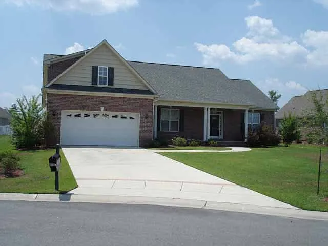 1106 Cloverfield Ct — Photo 1