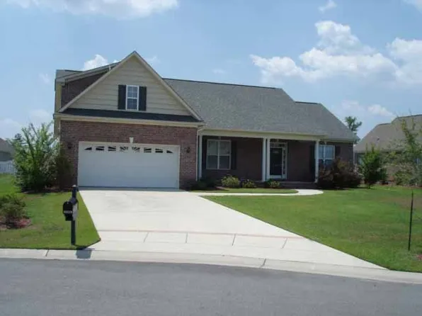 1106 Clover Field Ct, Leland, NC 28451