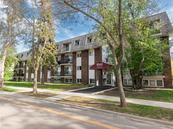 10735 81st Ave NW #308, Edmonton, AB T6E 1Y2