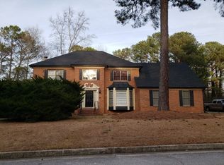474 Ravines Dr, Stone Mountain, GA 30087