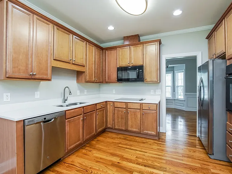 253 Keller Dr — Photo 7