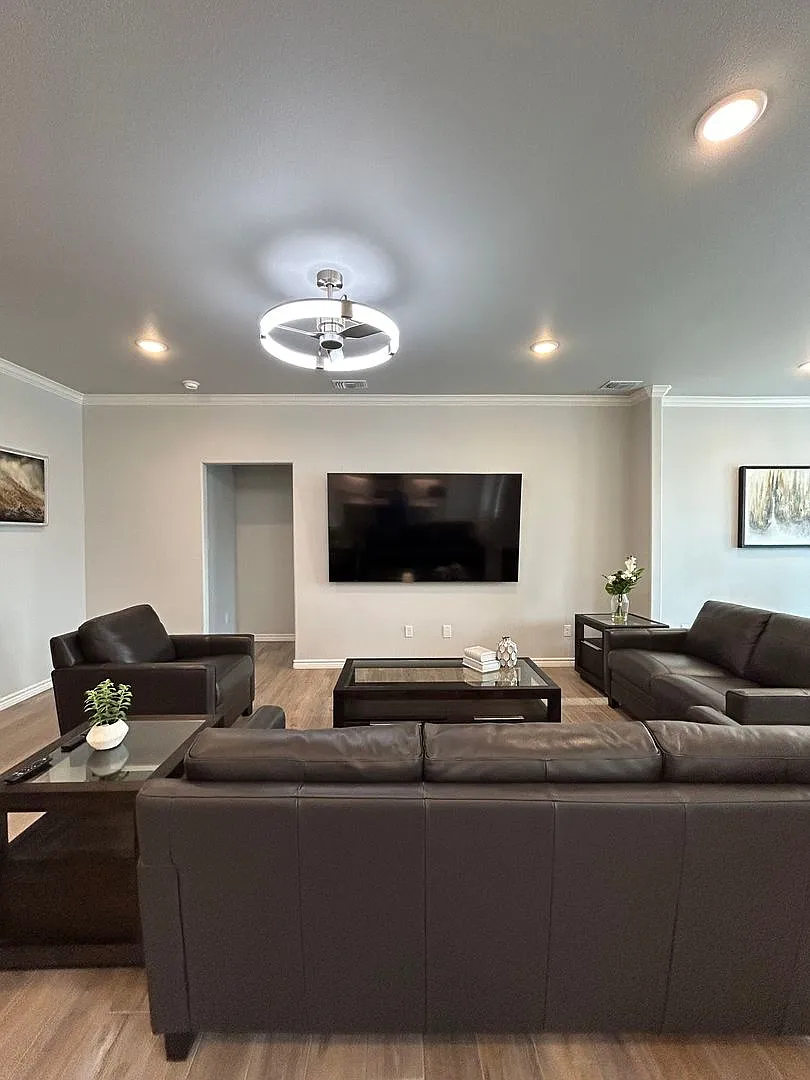 Exceptional Home and Desert Ridge — Photo 3
