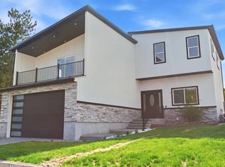 6016 S Loder Dr W, Salt Lake City, UT 84118