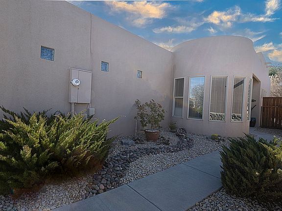 2nd image of 4142 Campana Ct