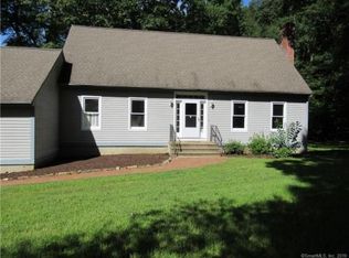 18 Lindsey Ln, Willington, CT 06279