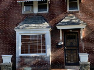 815 Lyndhurst St, Baltimore, MD 21229