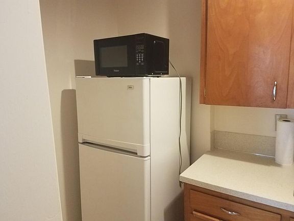 2nd image of 613 W Emerson St APT 102