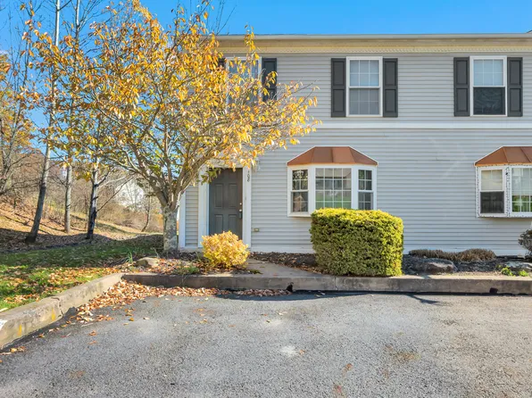 108 Patriot Cir, Mountain Top, PA 18707