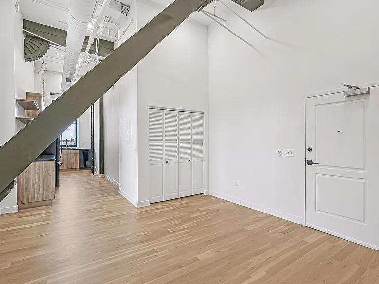The Marshall Lofts — Photo 18