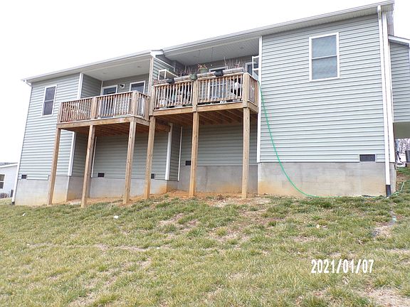 3rd image of 505 & 515 Harless St NE