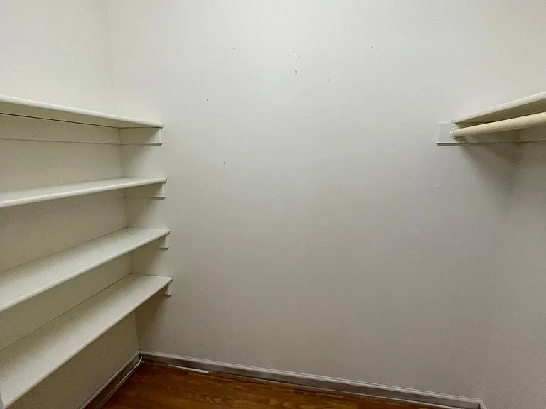 closet for master bdrm