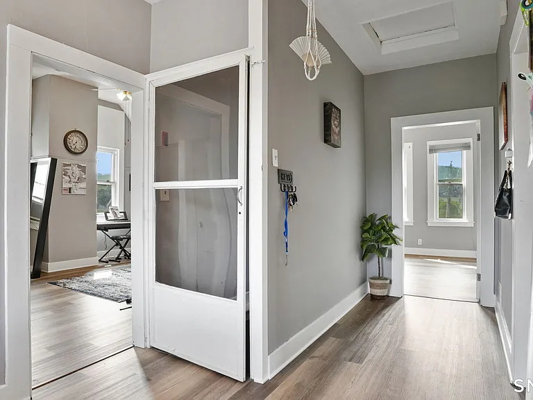 49 Atwater Ave #3 — Photo 6