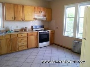 130 River Ave, Providence, RI 02908