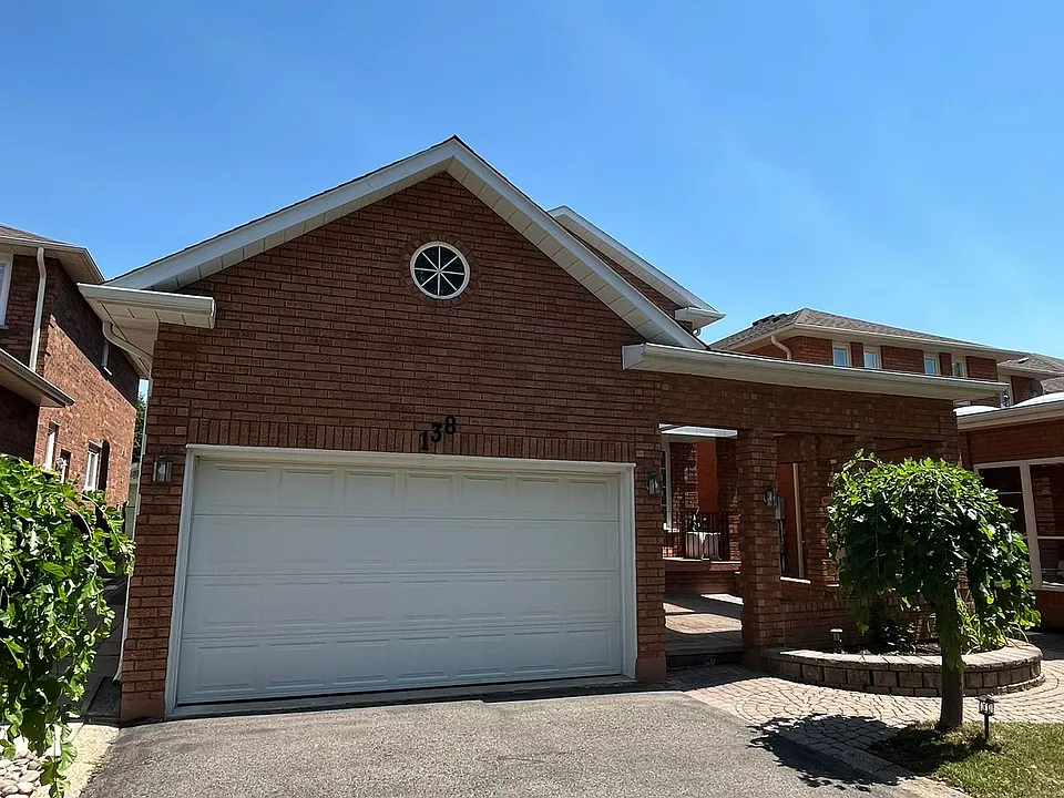 138 Venetian Cres #BASEMENT