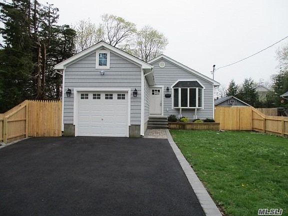 2nd image of 12 Cadman Ave