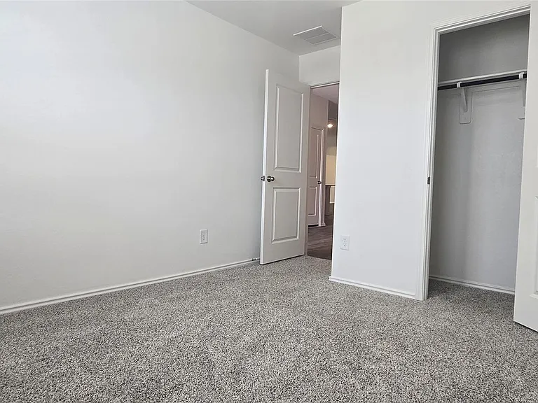 3046 Holland Lakes Dr — Photo 14