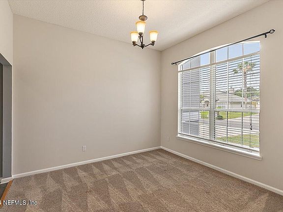 4th image of 8613 STAGHOUSE MILL Court