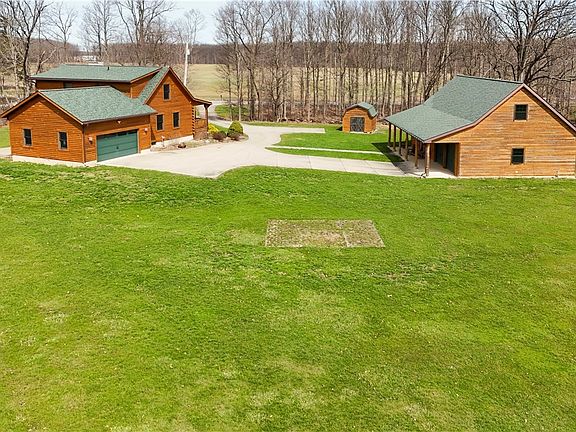 3rd image of 5982 Spieth Rd