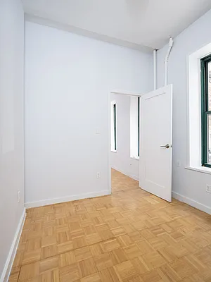 Rented by City Connections Realty | media 12