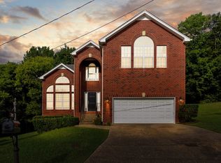 7091 Red Apple Rd, Antioch, TN 37013