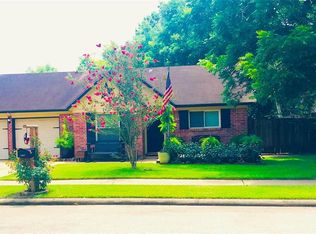 2407 Goodrich Dr, Pearland, TX 77581