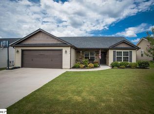 216 Sleepy River Rd, Simpsonville, SC 29681