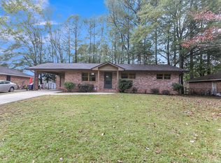 1095 Dove Valley Rd, Decatur, GA 30032