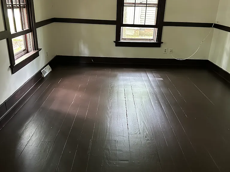 3303 Fox Chase Dr — Photo 2