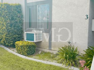 811 E Menlo Ave APT 3, Hemet, CA 92543