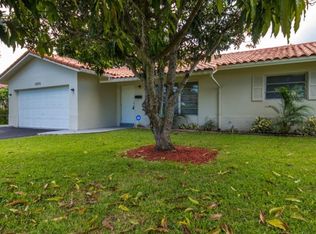 3892 NW 78th Ter, Coral Springs, FL 33065