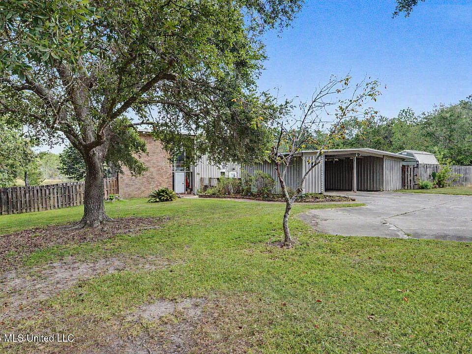 1st image of 2416 Rolling Meadows Rd
