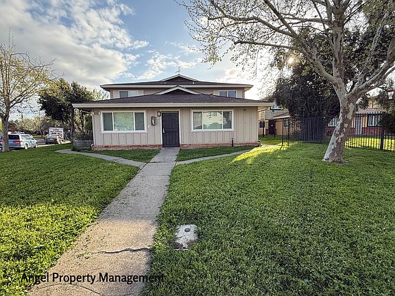 2nd image of 2400 Cava Ct #E35a74b9a