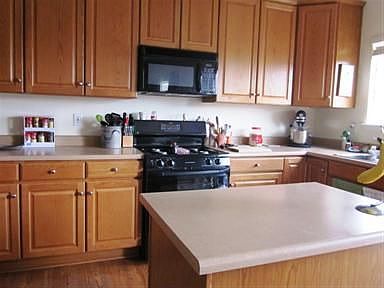 3rd image of 11530 Crow Hill Dr