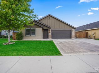 1210 E Whitbeck Dr, Kuna, ID 83634